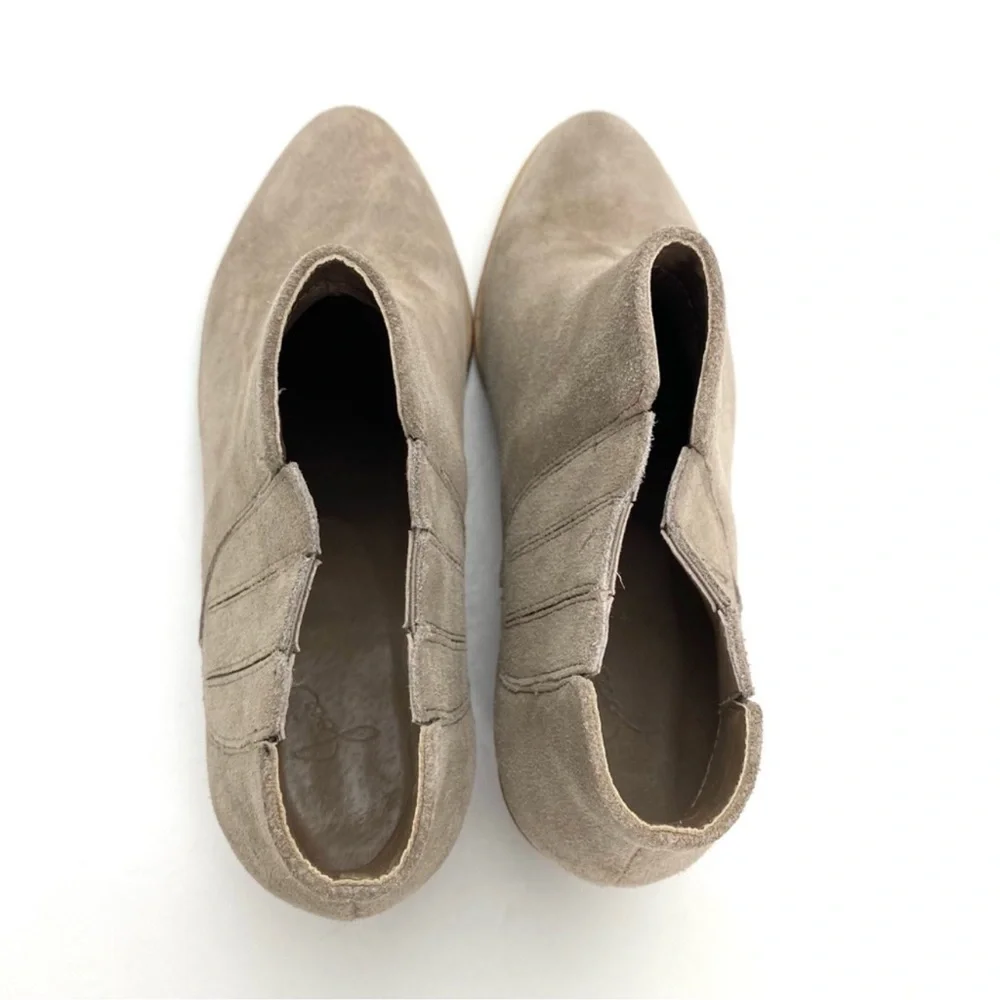 Joie Barlow Tan Suede Ankle Booties in Beige Stone/Tan Size 38